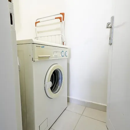 Flat With Balcony 5 Min To Konyaalti Beach Apartment Antalya