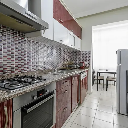 Flat With Balcony 5 Min To Konyaalti Beach